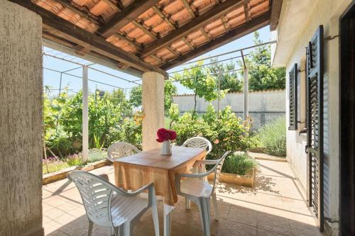 Apartment in Banjole 