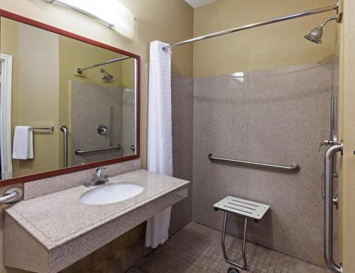 Candlewood Suites - Texas City, an IHG Hotel