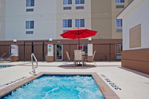 Candlewood Suites Houston Westchase - Westheimer, an IHG Hotel