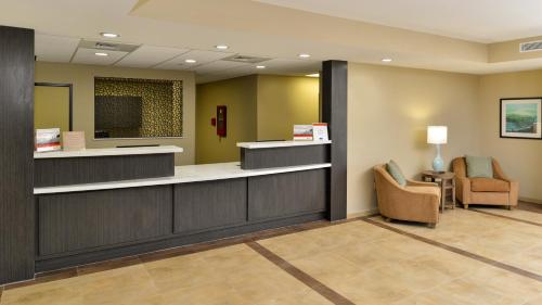 Candlewood Suites Houma, an IHG Hotel