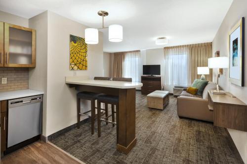 Staybridge Suites Columbia-Highway 63 & I-70, an IHG Hotel