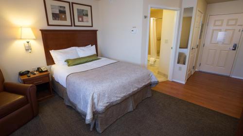1 queen bed