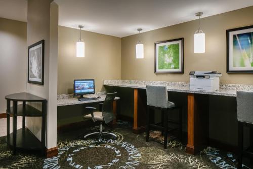 Staybridge Suites Des Moines Downtown, an IHG Hotel