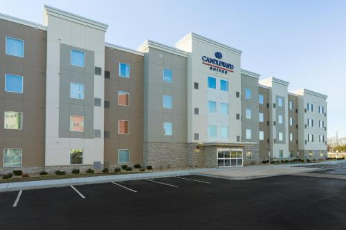Candlewood Suites Lenexa - Overland Park Area by IHG