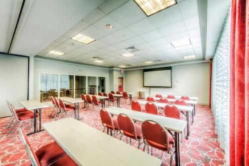 Staybridge Suites - University Area OSU an IHG Hotel - image 14