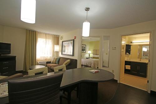 Candlewood Suites Newport News-Yorktown, an IHG Hotel