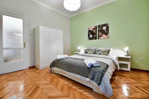 Thiras Lovely Apartment BY ZAIN