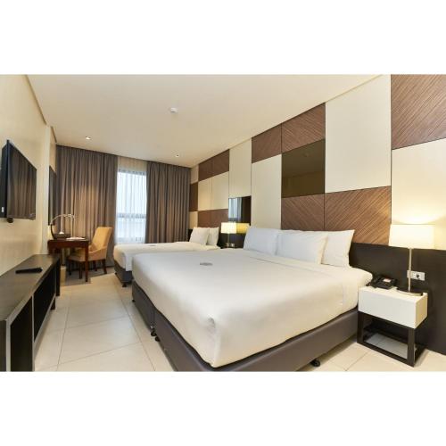 Summit Hotel Tacloban Room Type - Family Room