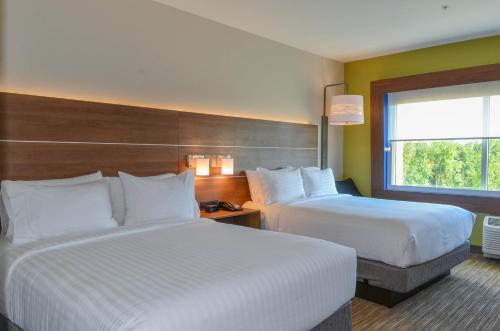 Holiday Inn Express & Suites Raleigh Airport - Brier Creek, an IHG Hotel