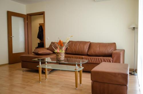 One-Bedroom Apartment with Balcony (4 Adults) image 10