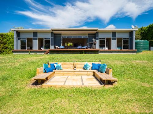 . Blue Haven - Mangawhai Holiday Home