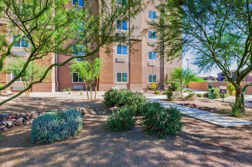 Candlewood Suites Tucson, an IHG Hotel