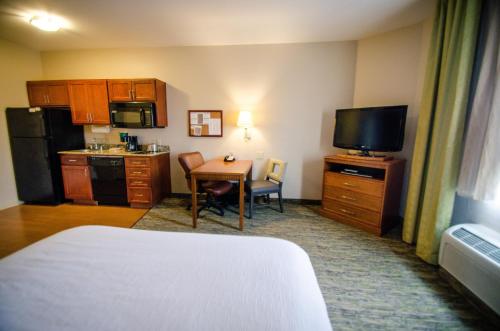 Candlewood Suites Temple, an IHG Hotel