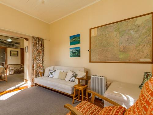 Kaha Cottage - Rangataua Holiday Home in แรติฮิ