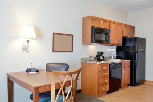 Candlewood Suites Slidell Northshore an IHG Hotel - image 12