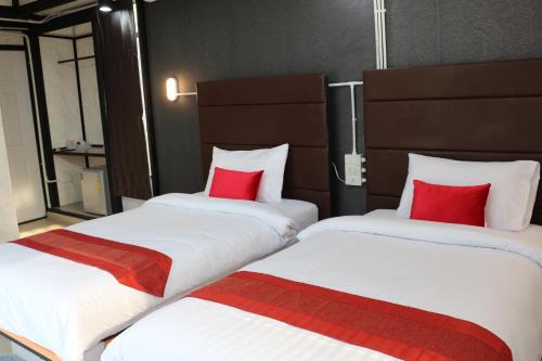 AKKARA RESORT&VILLA Room Type - Deluxe Twin Room