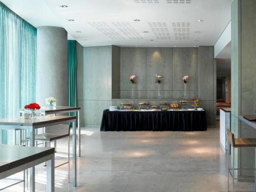 Restaurant, Radisson Blu Hotel Birmingham in Birmingham