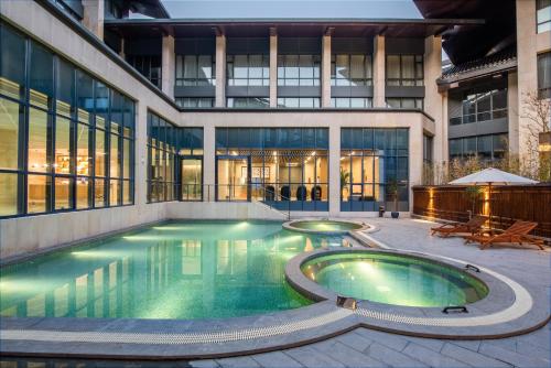 홀리데이 인 리조트 이춘 밍위에 산 바이 IHG - 피트니스 센터