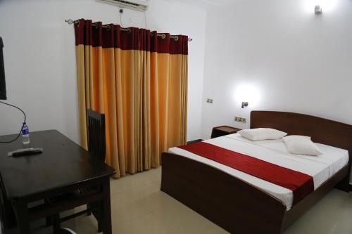 Ananthi HOTELS
