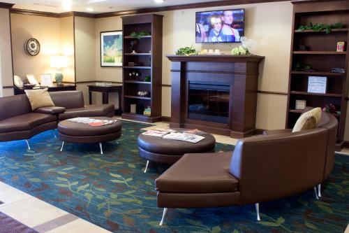 Lobi, Candlewood Suites Youngstown W - I-80 Niles Area By IHG in Youngstown (OH)