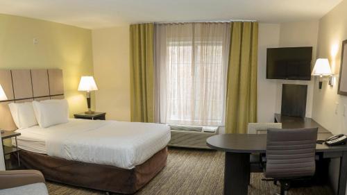 Candlewood Suites Saint Joseph - Benton Harbor