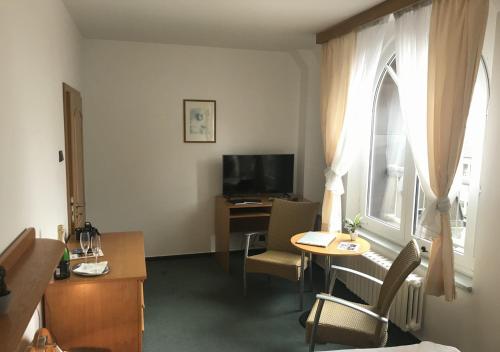 Hotel Otar - image 12