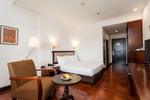 room detail thumbnail 0