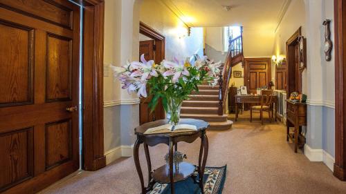 Фойє, Kiltearn Guest House in Evanton
