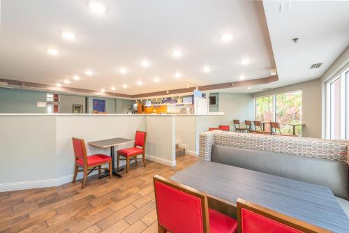 Foto - Holiday Inn Express Hotel & Suites Bradenton West by IHG