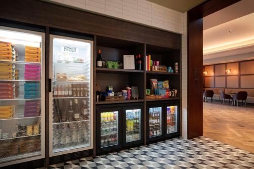 Staybridge Suites London Heathrow - Bath Road, an IHG Aparthotel