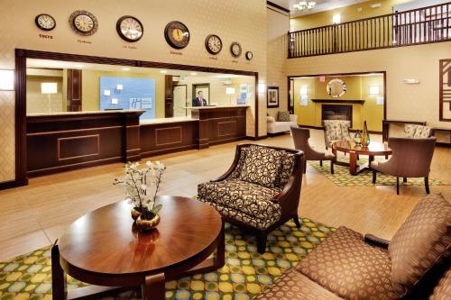 Holiday Inn Express and Suites Limerick-Pottstown, an IHG Hotel