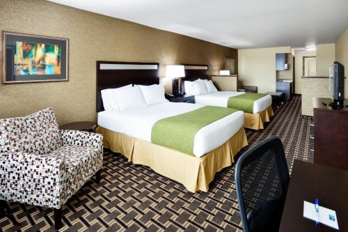 Holiday Inn Express and Suites Limerick-Pottstown