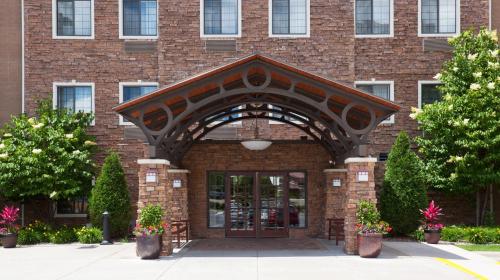Staybridge Suites Minneapolis-Bloomington an IHG Hotel - image 14