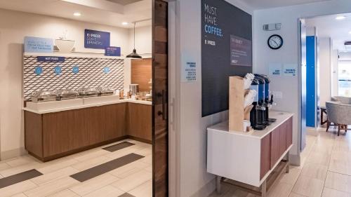 Mâncare şi băutură, Holiday Inn Express Porterville By IHG in Porterville