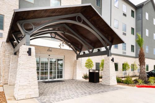 Staybridge Suites - Lake Charles, an IHG Hotel