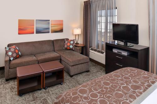 Staybridge Suites O'Fallon Chesterfield