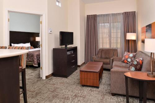 Staybridge Suites O'Fallon Chesterfield, an IHG Hotel