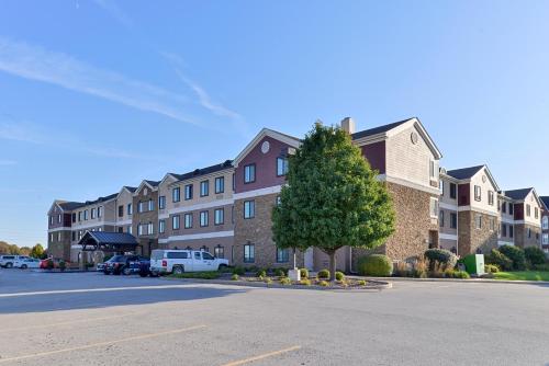 Staybridge Suites O'Fallon Chesterfield, an IHG Hotel