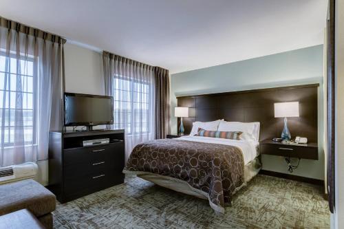 Staybridge Suites O'Fallon Chesterfield By IHG in โอ ฟอลลอน (MO)