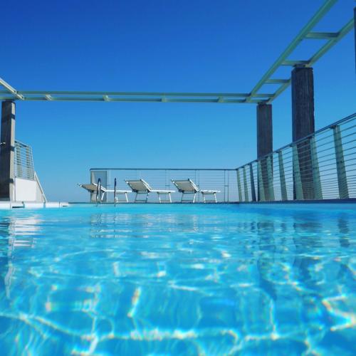Double or Twin Room with Sea View image 5