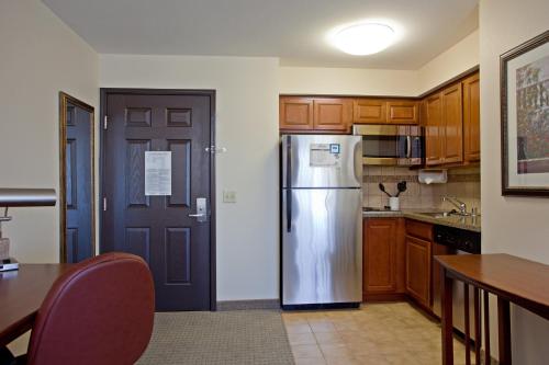 Staybridge Suites Palmdale an IHG Hotel - image 2