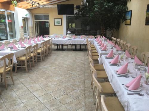 Seminarhotel Daniels in กอลส์