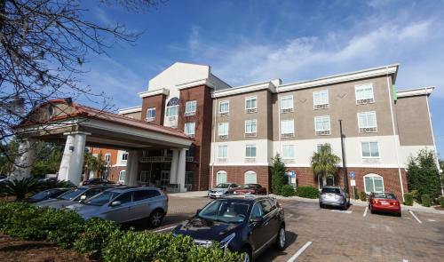 Holiday Inn Express Hotel & Suites Savannah Midtown, an IHG Hotel