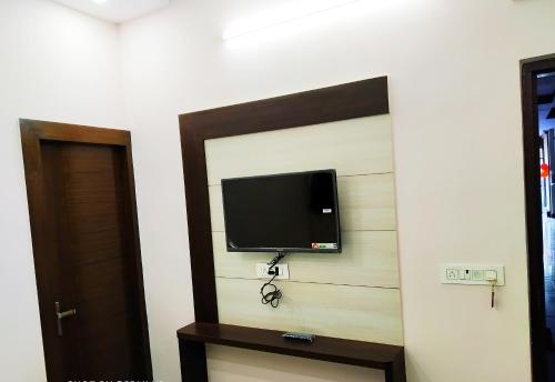 Hotel vinayak inn - image 4