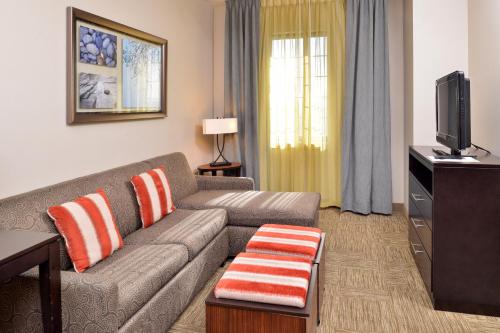 Staybridge Suites San Antonio-Stone Oak an IHG Hotel - image 8