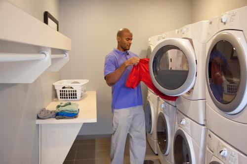 Staybridge Suites - Pittsburgh-Cranberry Township, an IHG Hotel in Warrendale, USA