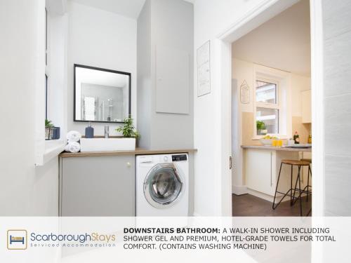 Beautiful Victorian Townhouse Great location close to THE BEACH and Peasholm Park with FREE PARKING SLEEPS 9 - image 5