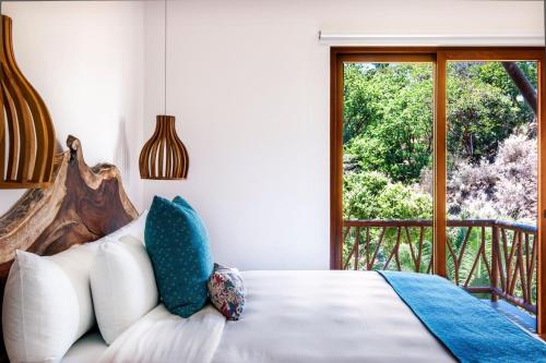248094765 Ysuri Sayulita - Beachfront Hotel