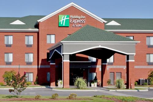 Eksterijer hotela, Holiday Inn Express Hotel & Suites Suffolk in Suffolk (VA)