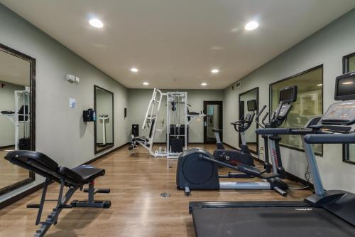 Holiday Inn Express Hotel & Suites South Bend Notre Dame Univ. By IHG - 피트니스 센터